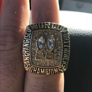 49ers  Joe Montana Championship Ring 1984